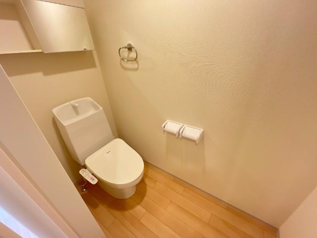 トイレ　シャワー付トイレ