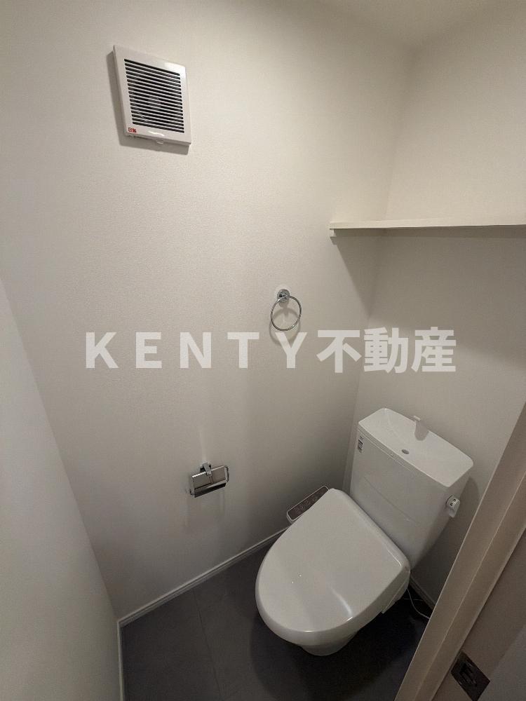 トイレ　落ち着いたトイレです
