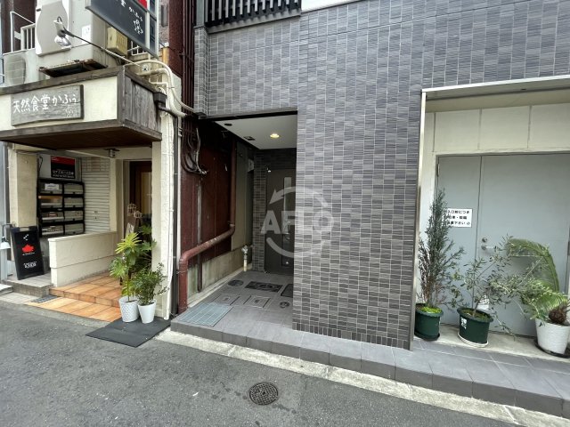 エントランス　パトリ御池　エントランス