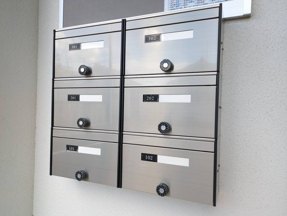 エントランス　メールBOX