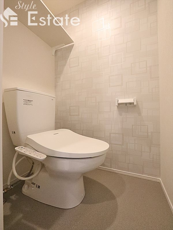 トイレ　同仕様内装