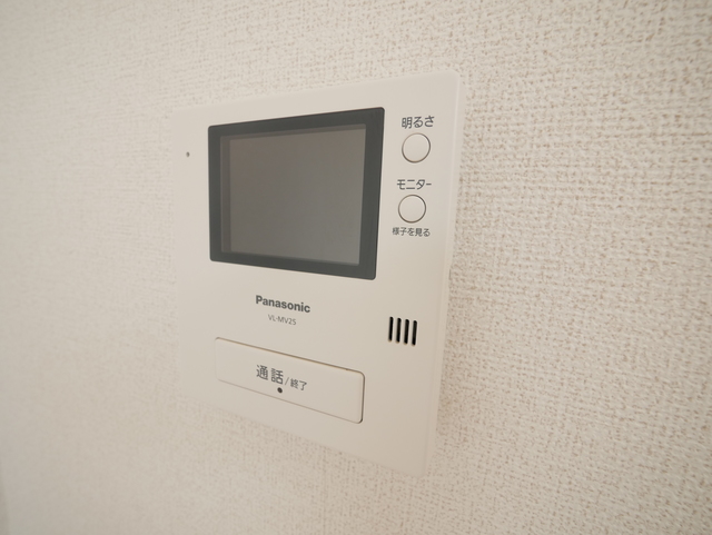 セキュリティ　★顔の見えるモニタ付インターホンで不意の来客にも安心です★