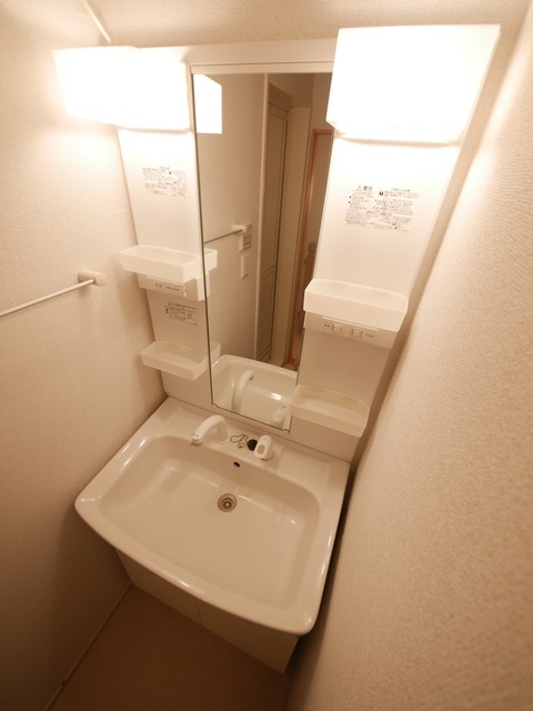 洗面設備　★人気設備の洗髪洗面台がございます★