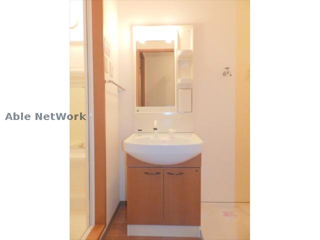 洗面設備　同タイプ