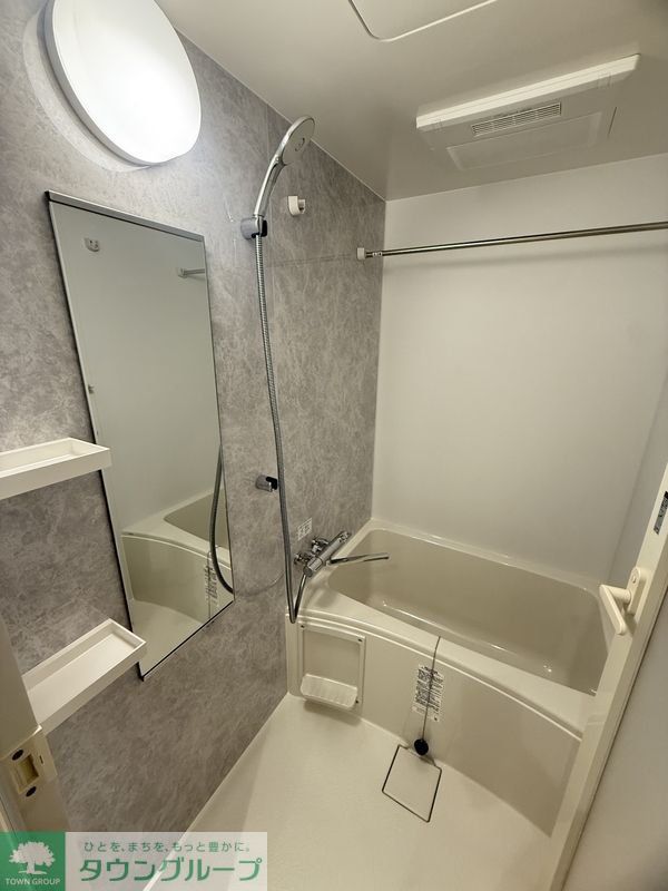 バス・シャワールーム　別部屋参考写真