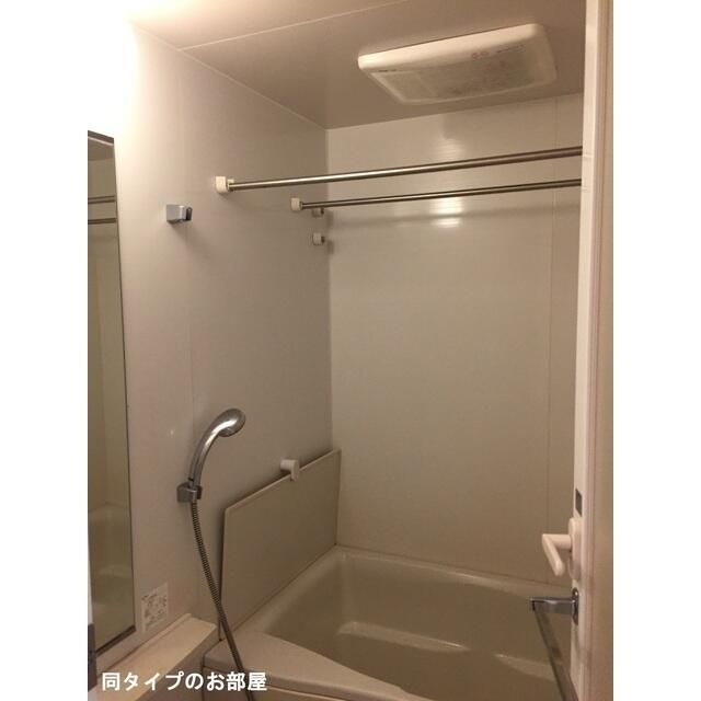 バス・シャワールーム　お風呂で日々の疲れを落としましょう