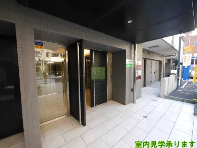 エントランス　レキシントンスクエア新宿御苑