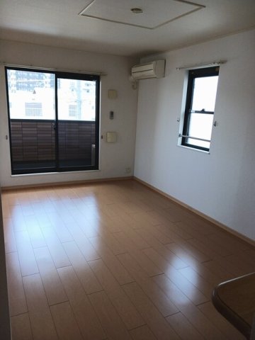 居室・リビング　おしゃれな居間です