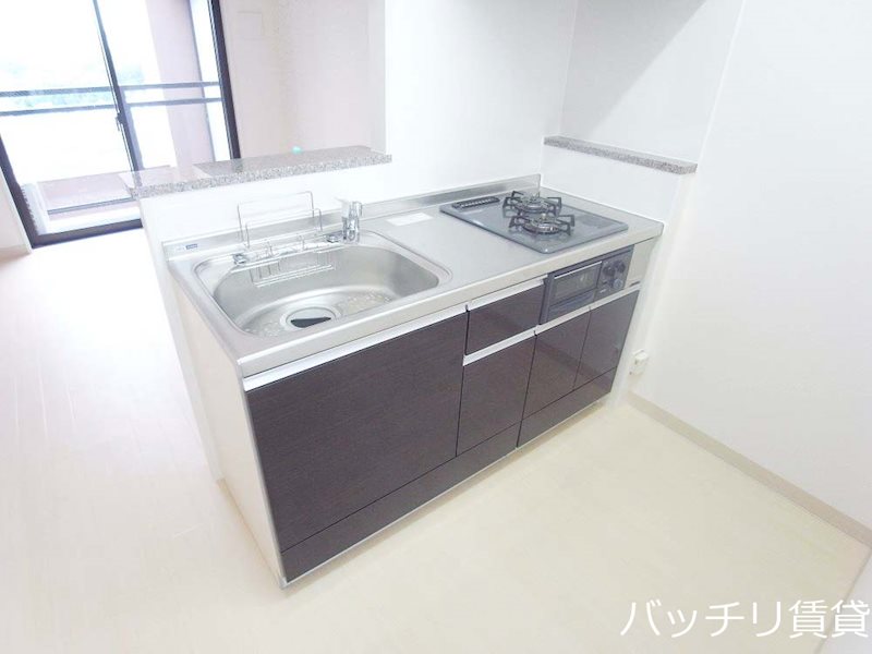 キッチン　画像は別号数の為、現状優先となります。