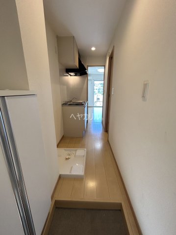 玄関　同建物別部屋参考