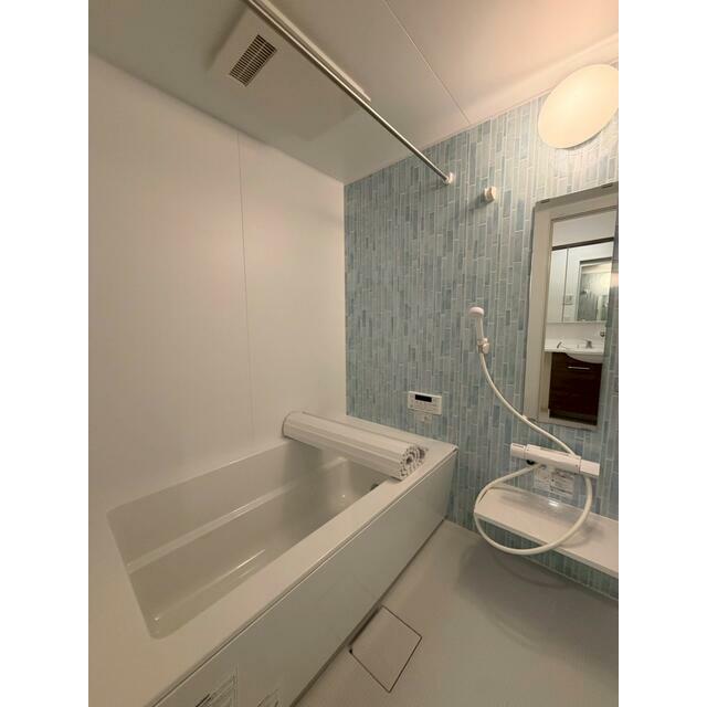 バス・シャワールーム　浴室乾燥、暖房、冷風等がついた便利すぎるバスルーム！