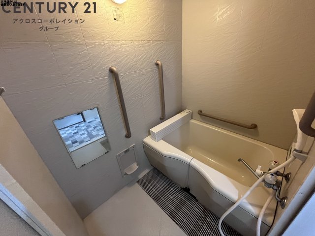 バス・シャワールーム　シンプルで使いやすい浴室です！