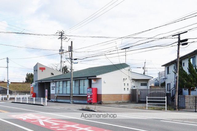郵便局　阿南富岡東郵便局（郵便局）まで789m