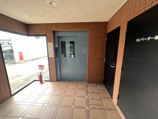 ロビー