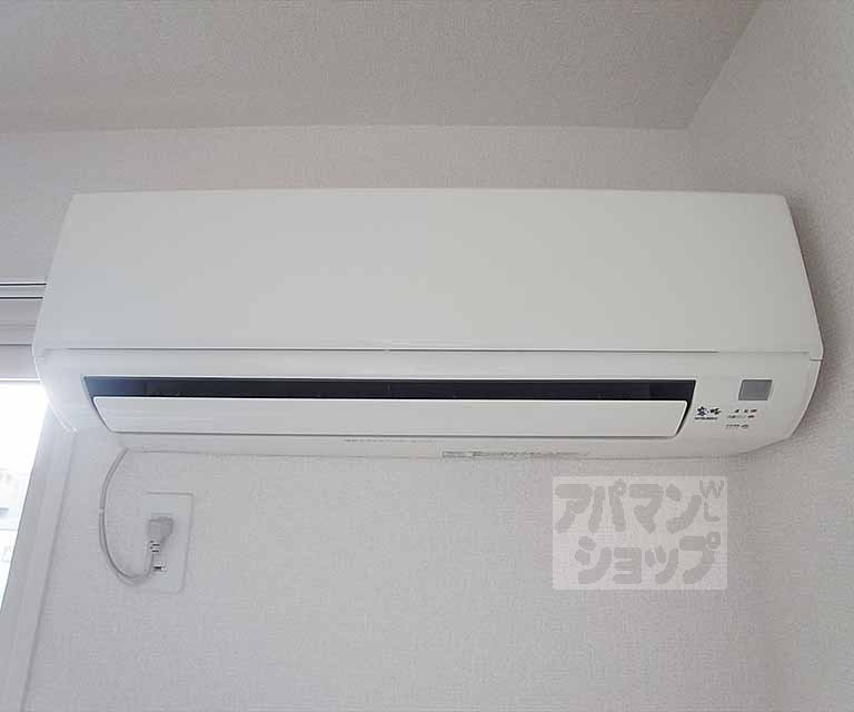その他設備　エアコン装備