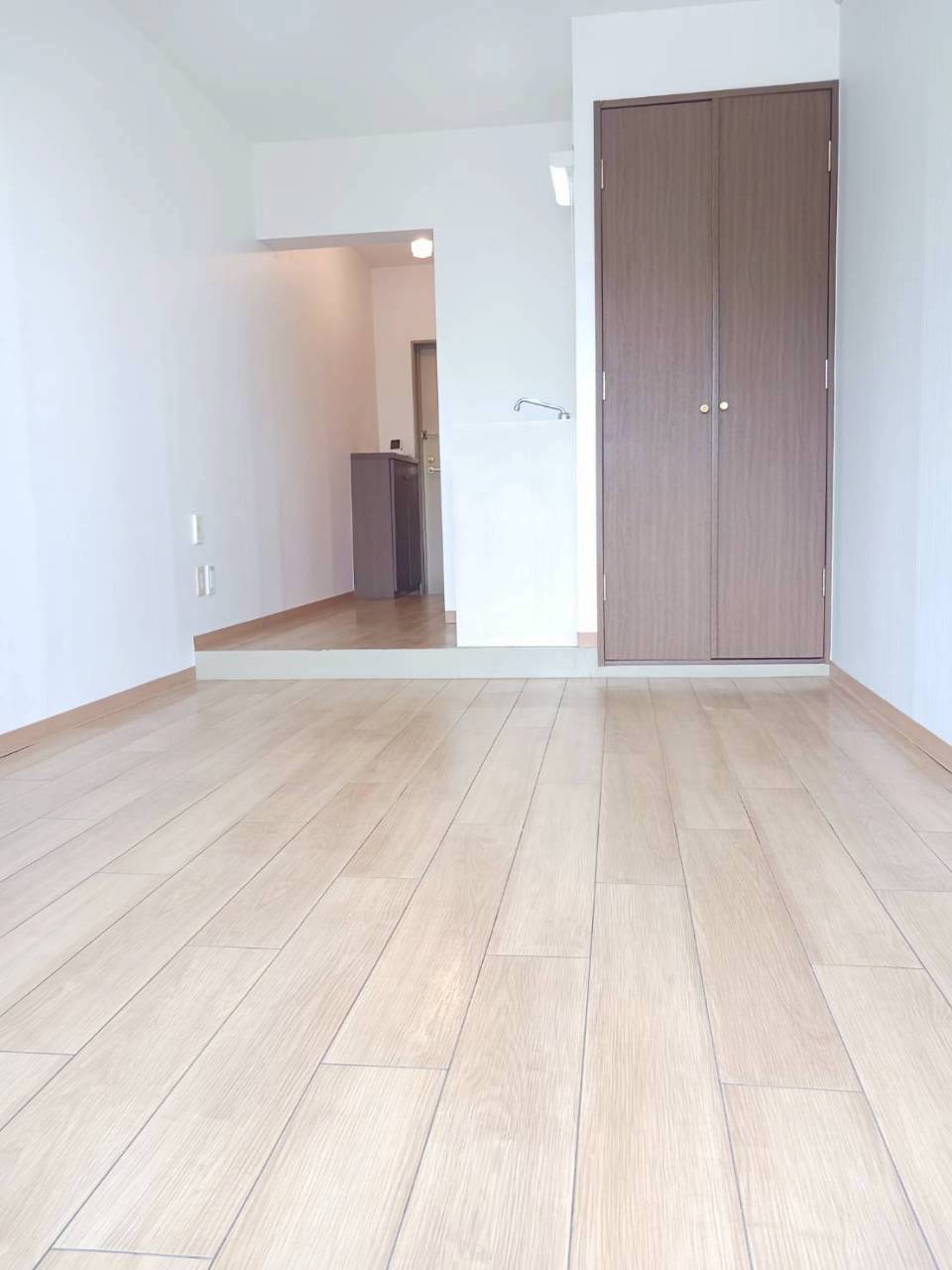 シャトークレールの居間写真