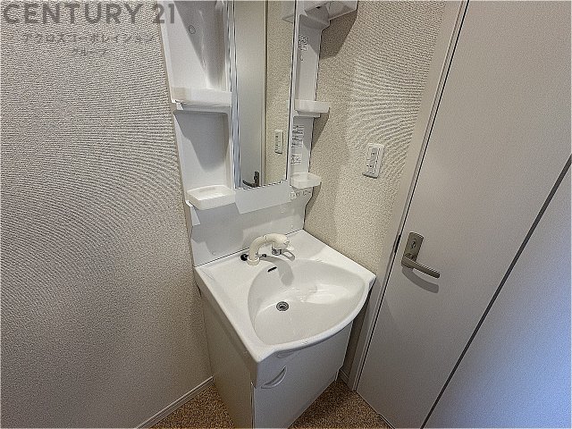 洗面設備　独立洗面化粧台付き☆