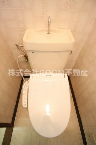 トイレ　トイレもきれいです