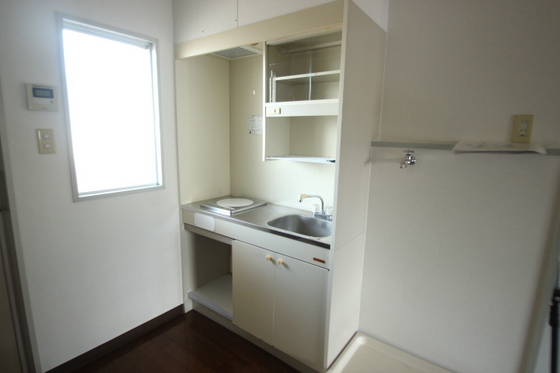 キッチン　他部屋の写真を使用しております。