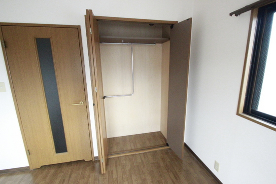 収納　※別部屋の写真です