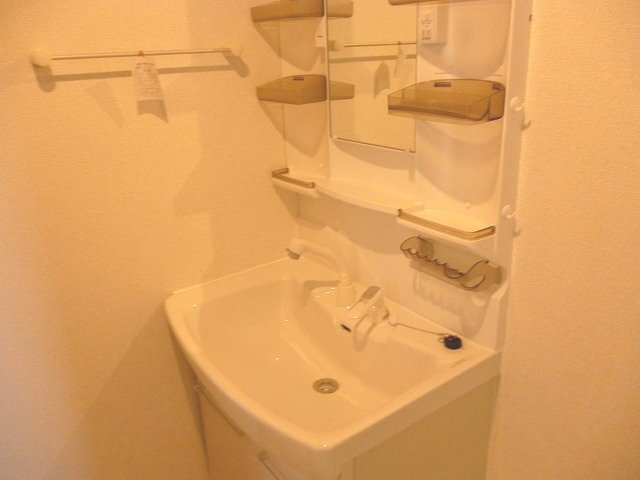 ハピネス愛子 壱番館の内装写真