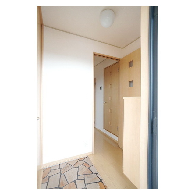 玄関　お掃除しやすい玄関ですね