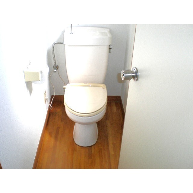 佐々木アパートD棟のトイレ写真