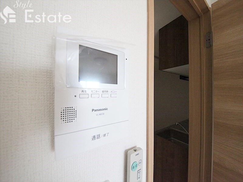 セキュリティ　モニター付きインターホン