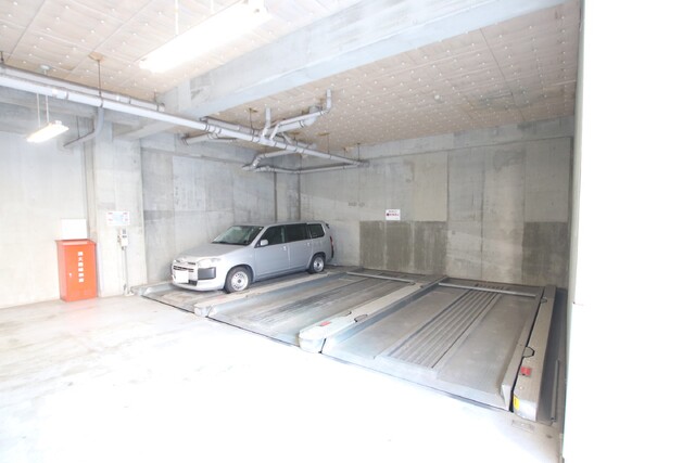 駐車場　駐車場（要空き確認）