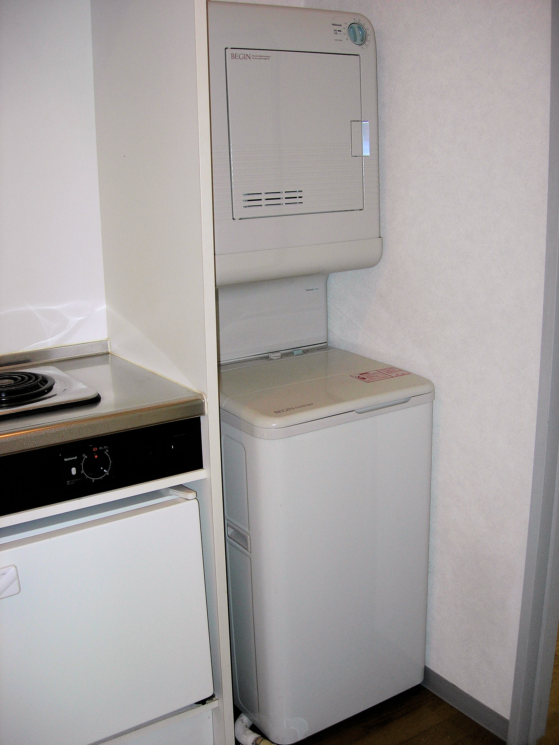 その他　ミニ冷蔵庫が付いています。