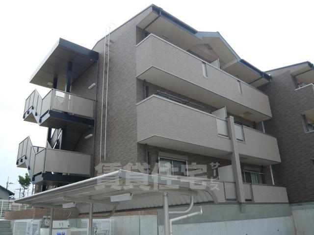 堺市東区西野のマンションの建物外観