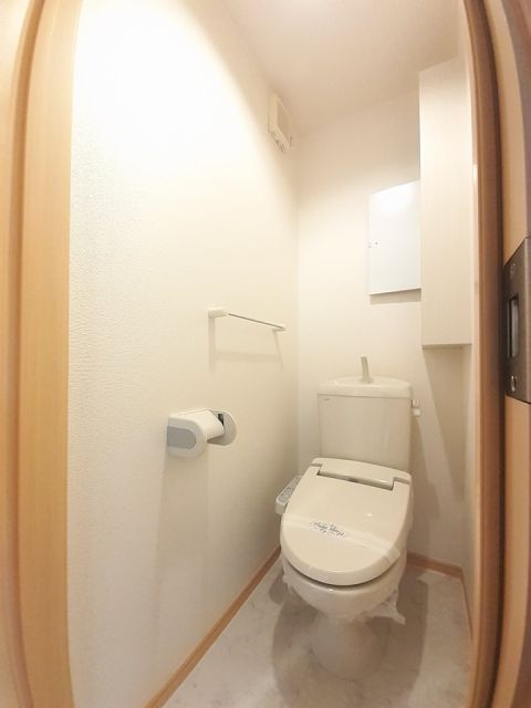 【世田谷区喜多見のアパートのトイレ】