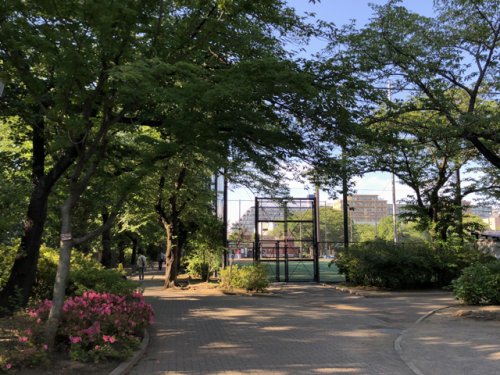 【レスピール蓮根の公園】