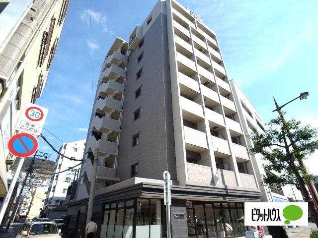 【サンロージュ浦上駅前の建物外観】