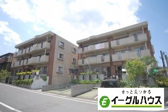 YZパティオの建物外観