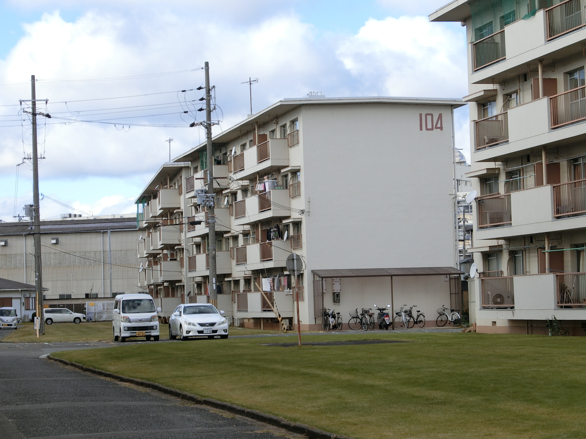 【東加古川ファミリーマンション104-404の駐車場】