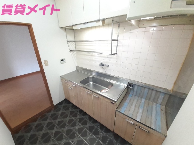 キッチン　同型参考写真
