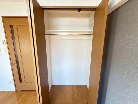 収納　※別部屋の写真です