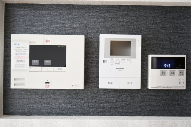 セキュリティ　モニタ付インターホンです。