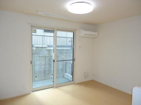 眺望　エアコン　照明完備