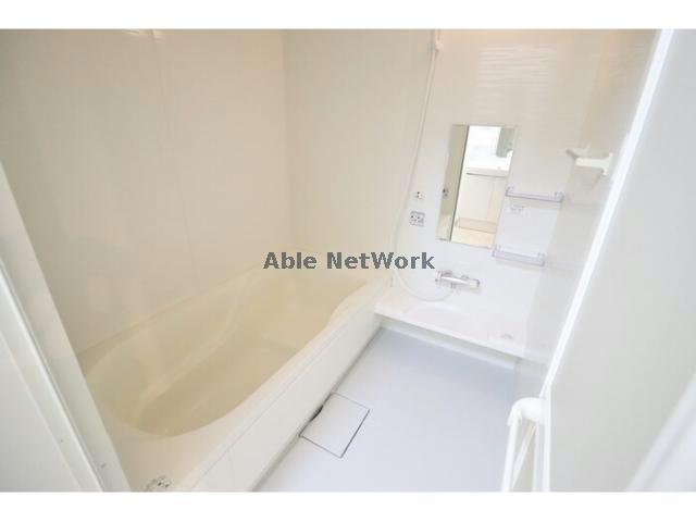 バス・シャワールーム　追い焚き機能付き