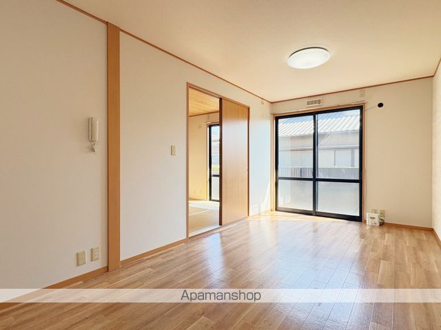 遠州鉄道 美薗中央公園駅 徒歩35分 2階建 築26年の居間写真