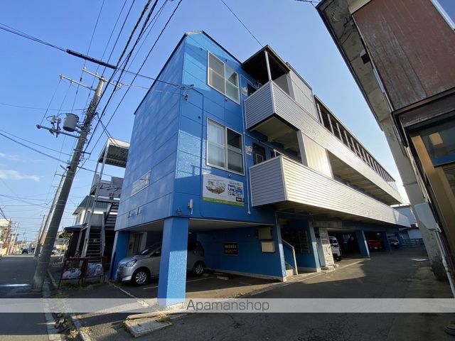 エスポワフチュールIIIの外観写真