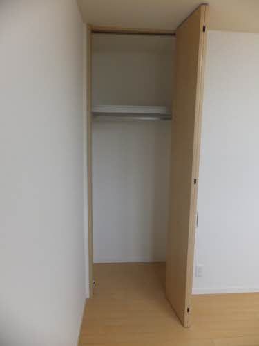 収納　洋室１収納