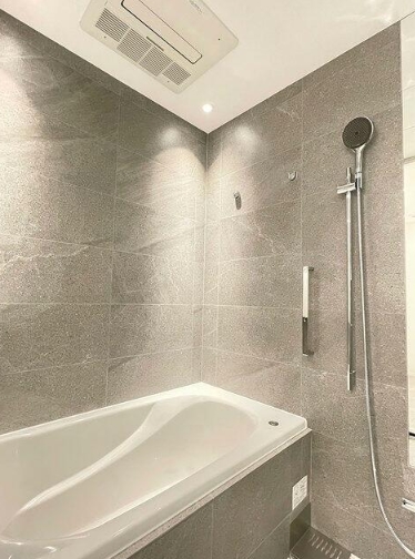 バス・シャワールーム　他部屋参考写真です。