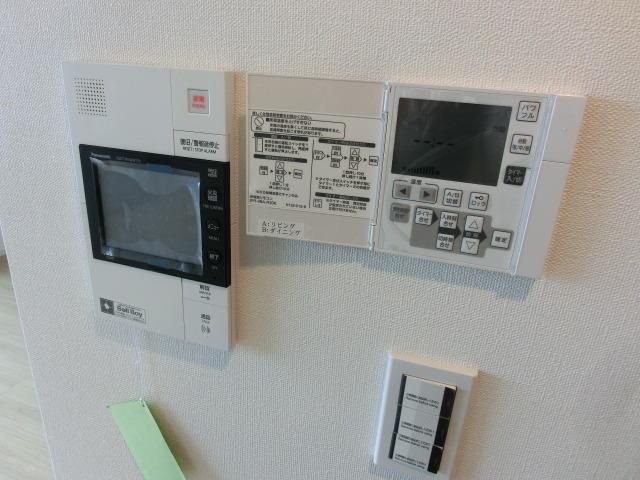 セキュリティ　ＴＶドアホン　床暖房リモコン
