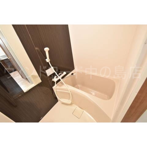 バス・シャワールーム　詳細は、ウィンドワード中の島店までご相談下さい。