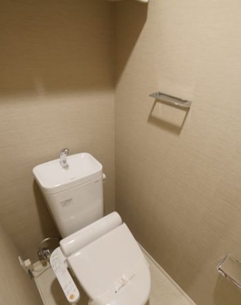 トイレ　パークアクシス池田山