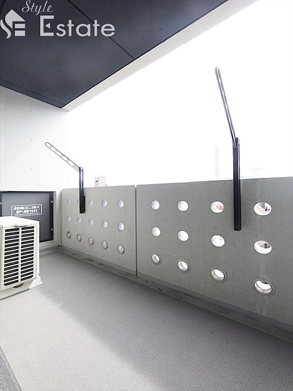 バルコニー　バルコニー