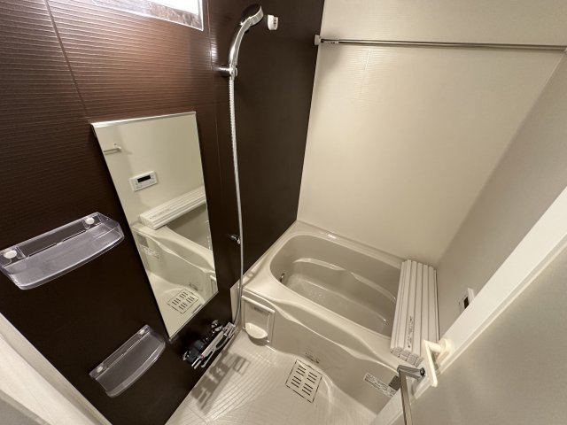 バス・シャワールーム　※同施工会社別室参考写真